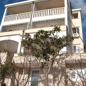 Apartmán Davor & Marija Sosic, Brela